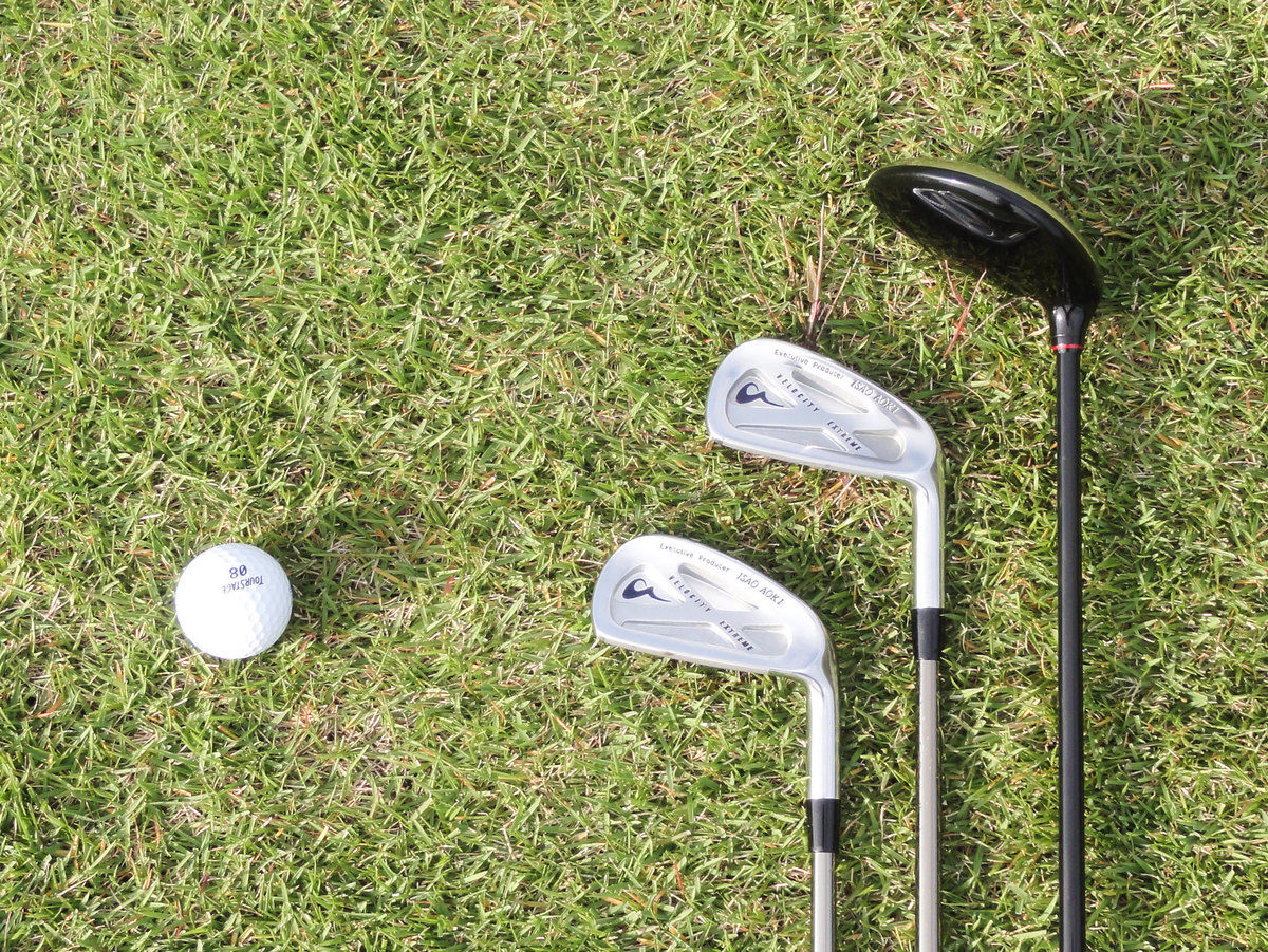 Mizuno brand golf clubs